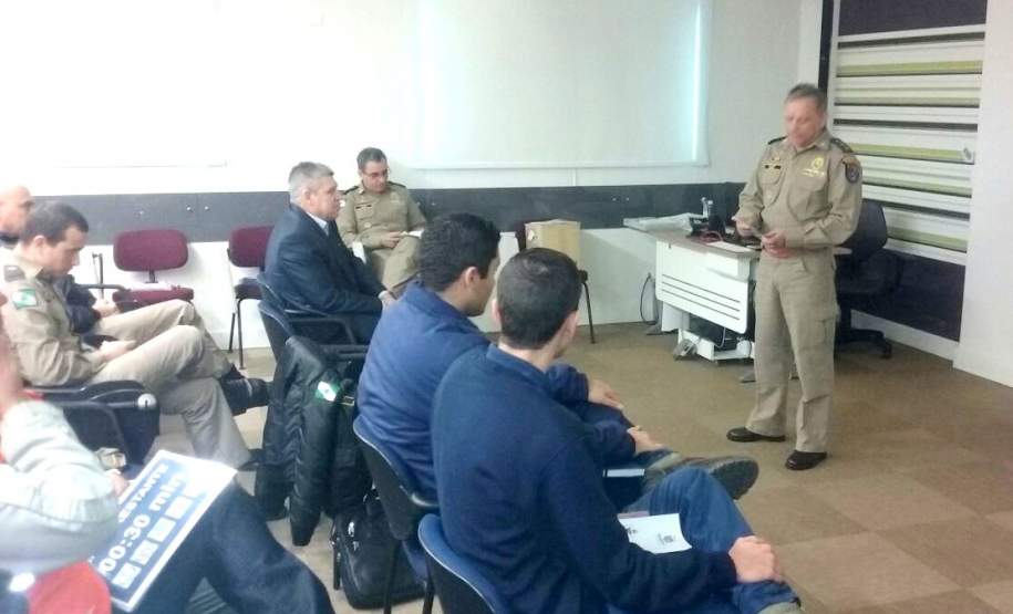 REUNIÃO DO PLANO DE AUXÍLIO MÚTUO DA REGIÃO METROPOLITANA DE CURITIBA Foi realizada no dia 21 de junho, na sede da Concessionária Ecovia em Curitiba, uma reunião com os representantes do PAM (Plano de Auxílio Mútuo) de Curitiba e região metropolitana