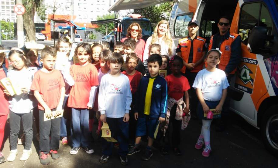 3ª CORPDEC apoia “Dia Mundial Sem Carro” em Londrina-PR. 3ª Coordenadoria Regional de Proteção e Defesa Civil (CORPDEC) apoiaram a Companhia Municipal deTrânsito e Urbanização (CMTU) no evento “Dia Mundial sem Carro”