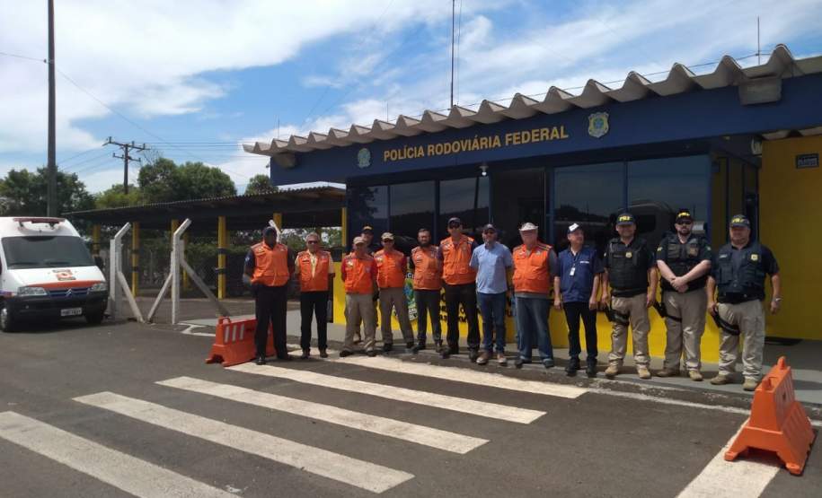 2ª CORPDEC Realiza Fiscalização ao Transporte Rodoviário de Produtos Perigosos