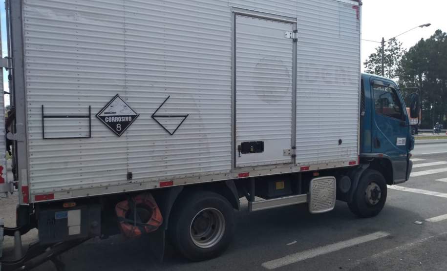 2ª CORPDEC Realiza Fiscalização ao Transporte Rodoviário de Produtos Perigosos