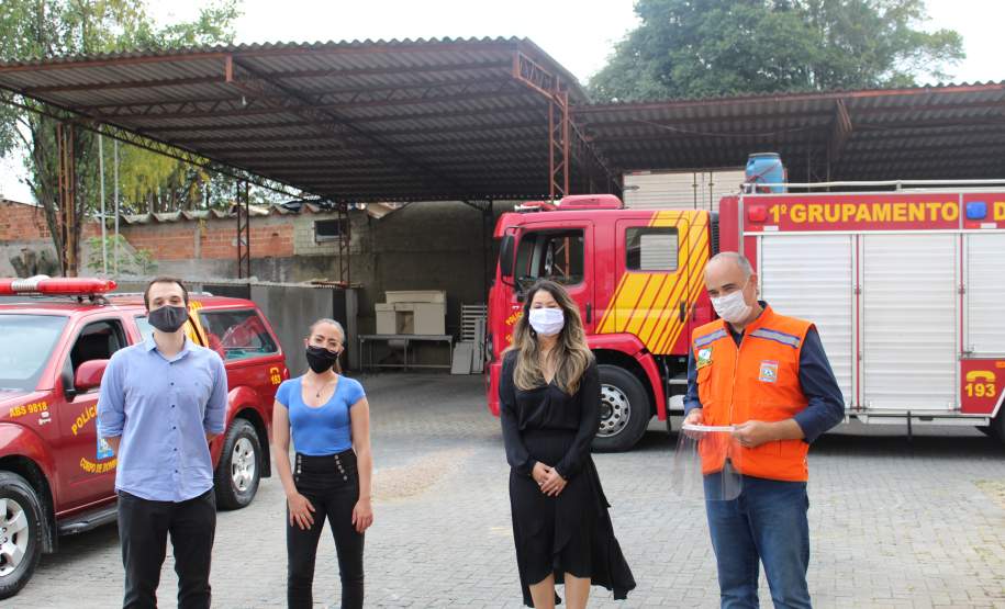 entrega de máscaras 01-05