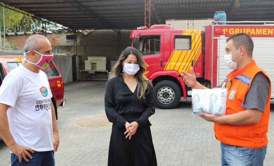 entrega de máscaras 01-05