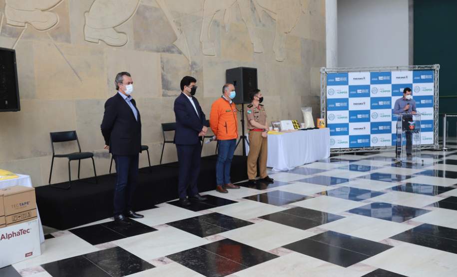 Entrega de Materiais