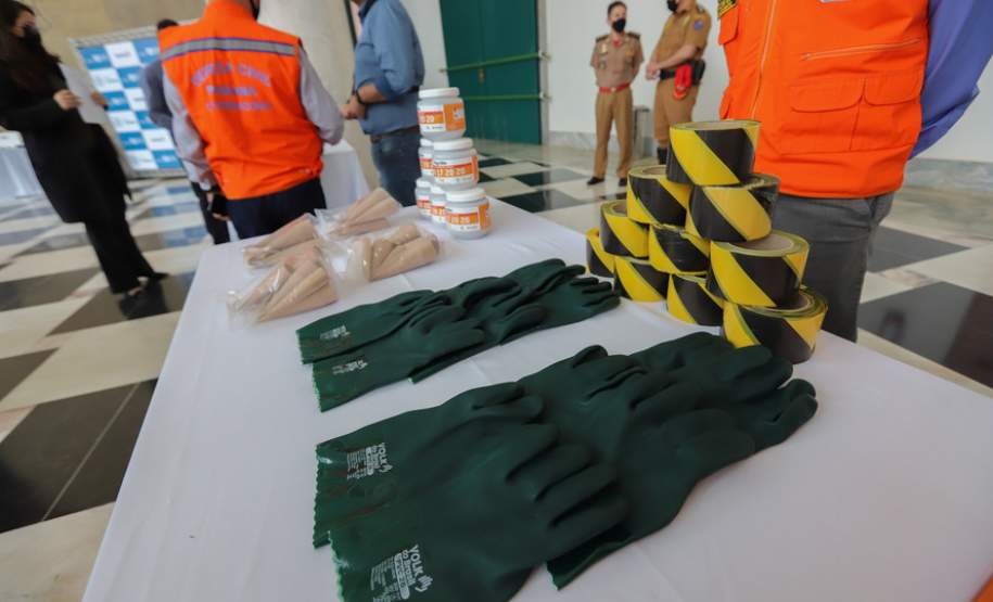 Entrega de Materiais