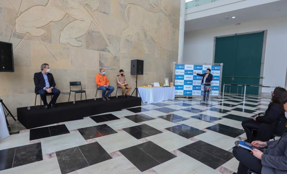 Entrega de Materiais