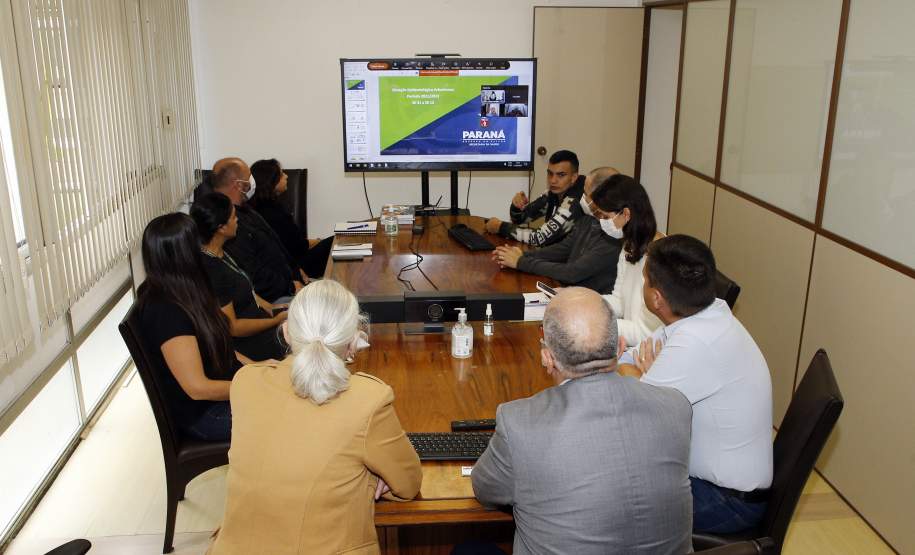 Reunião Dengue SESA