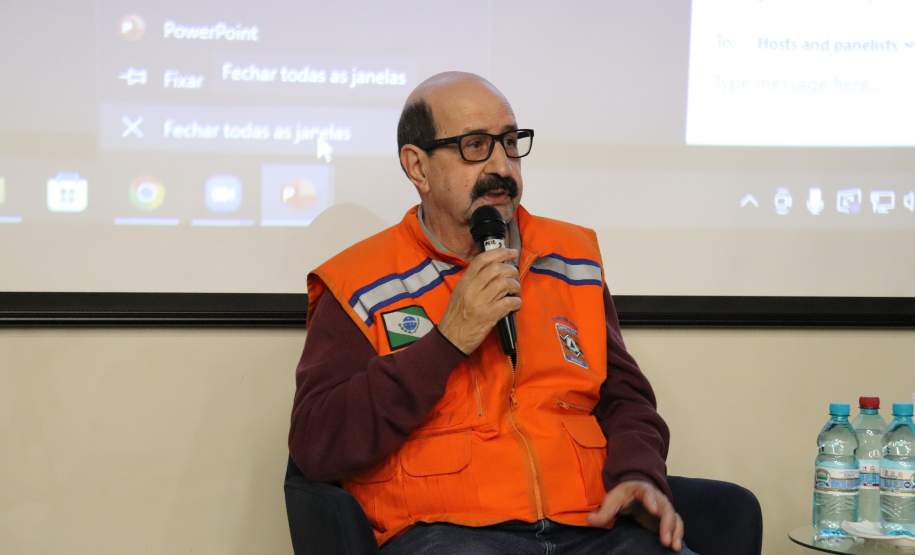Palestra no IEP apresenta experiências e ações da Defesa Civil Estadual