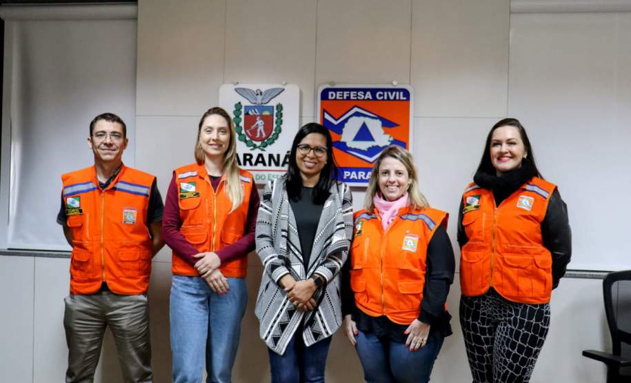 Programa Brigadas Escolares recebe pesquisadora do Corpo de Bombeiros da Bahia