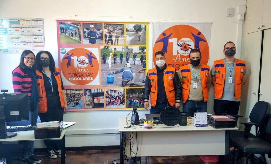 Programa Brigadas Escolares recebe pesquisadora do Corpo de Bombeiros da Bahia