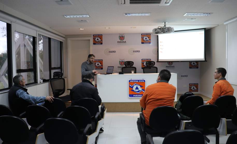 IDR e APRE estruturam campanha de prevenção e combate a incêndios florestais