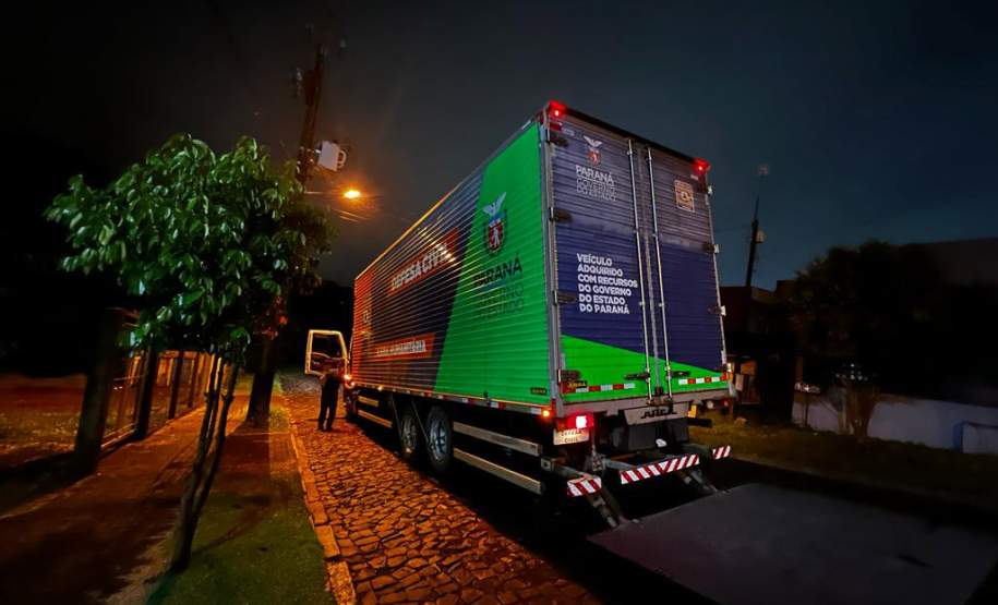 Entrega de ajuda humanitária