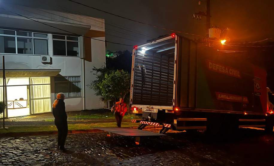 Entrega de ajuda humanitária