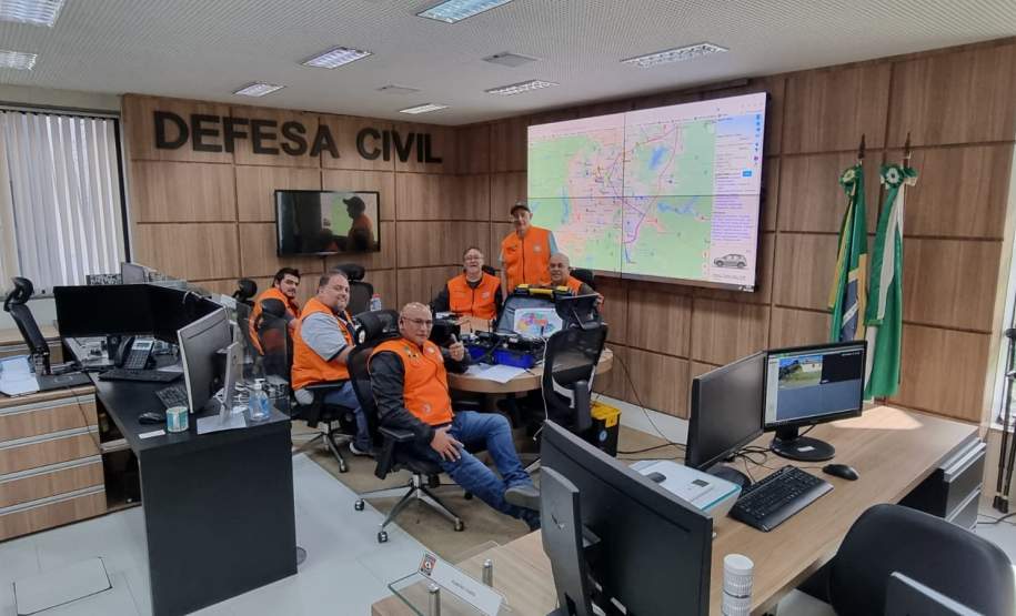 REER realiza simulado geral no dia nacional do radioamador