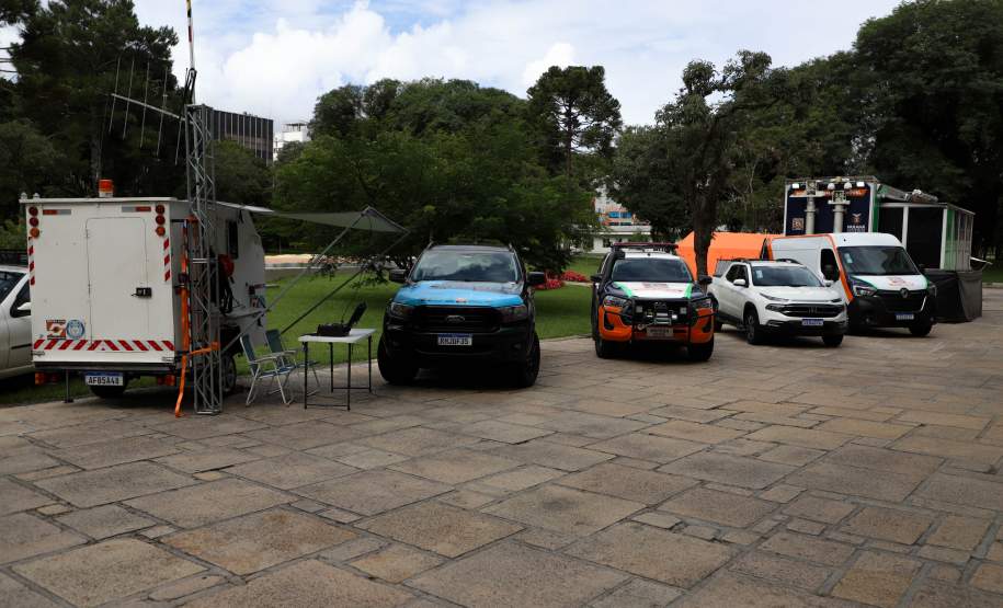 Exposição no Palácio Iguaçu comemorou 50 anos da Defesa Civil do Paraná