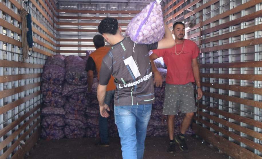 Alho é distribuído