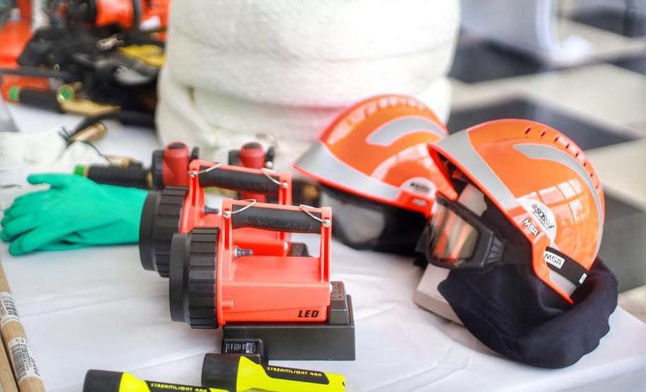 Exposição no Palácio Iguaçu comemorou 50 anos da Defesa Civil do Paraná