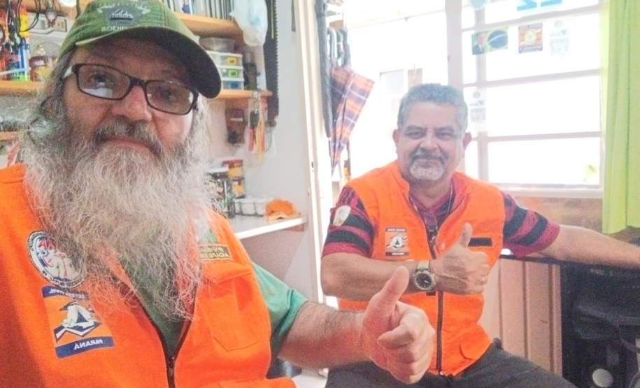 Radioamadores voluntários treinam protocolos em simulado de comunicação