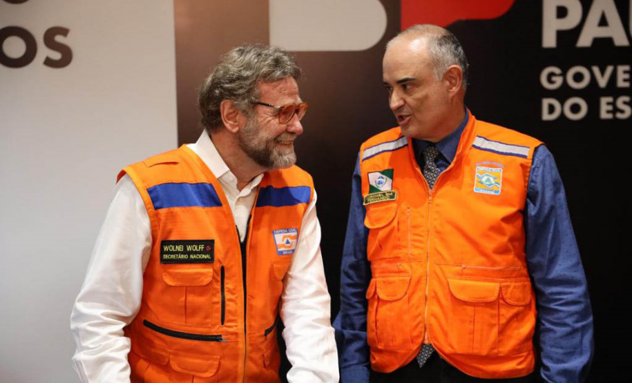 Gestores de Defesa Civil discutem prevenção de desastres e apoio à população