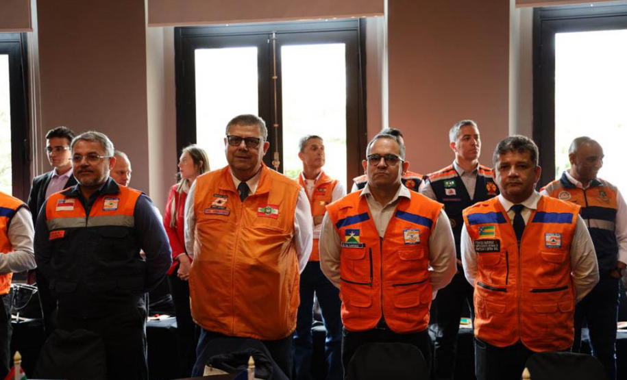 Gestores de Defesa Civil discutem prevenção de desastres e apoio à população