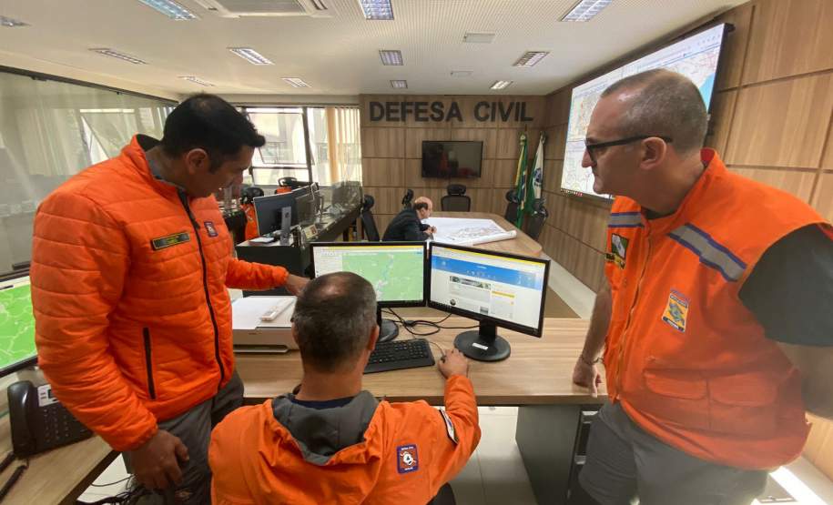 Defesa Civil auxiliará cidades gaúchas com documentação para acessar recursos
