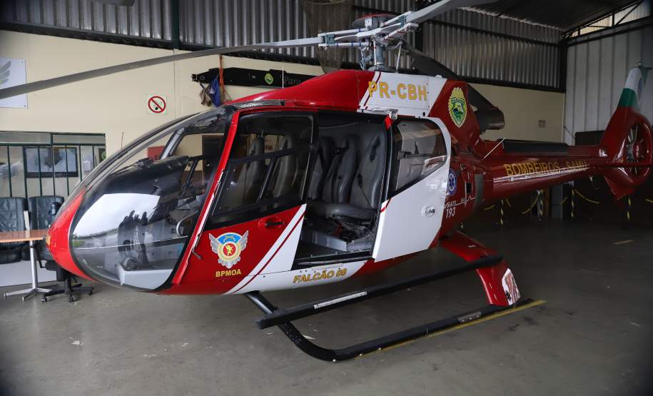 Paraná envia helicóptero para auxiliar atendimento em Santa Catarina