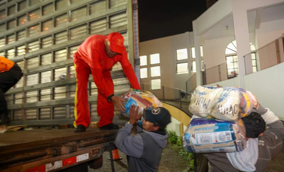 Mais 580 cestas básicas chegam a União da Vitória; Estado reforça suporte em regiões mais críticas