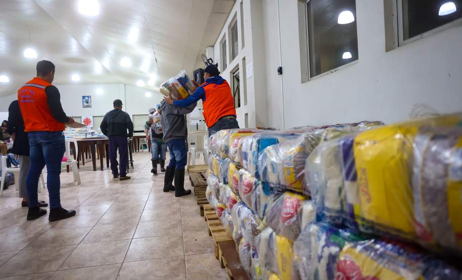 Mais 580 cestas básicas chegam a União da Vitória; Estado reforça suporte em regiões mais críticas