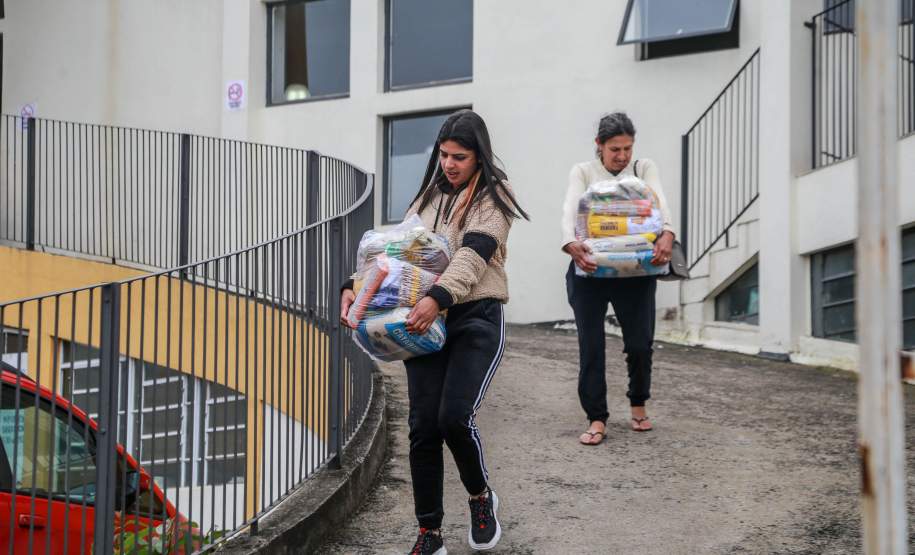 Em União da Vitória, governador Ratinho Junior anuncia pacote para auxílio às vítimas de enchentes