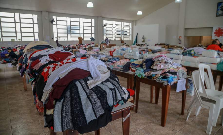 Em União da Vitória, governador Ratinho Junior anuncia pacote para auxílio às vítimas de enchentes