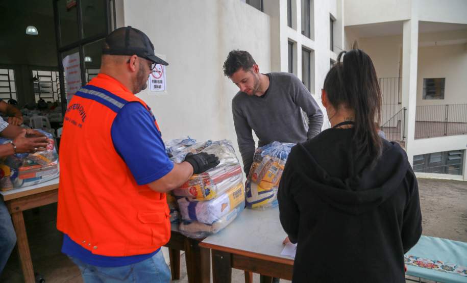 Em União da Vitória, governador Ratinho Junior anuncia pacote para auxílio às vítimas de enchentes