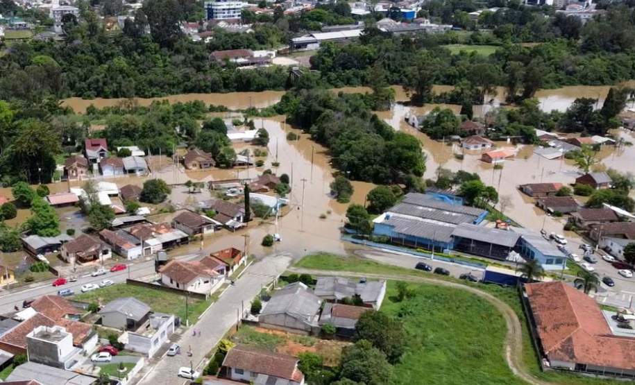 Novo boletim da Defesa Civil aponta 28 mil pessoas atingidas pelas chuvas no Paraná