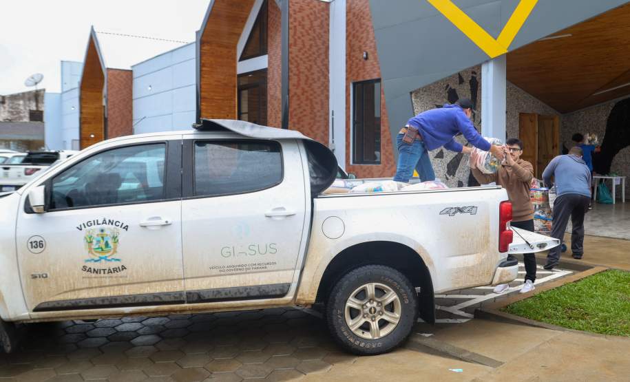 Estado auxilia nos atendimentos a famílias ilhadas em São Mateus do Sul
