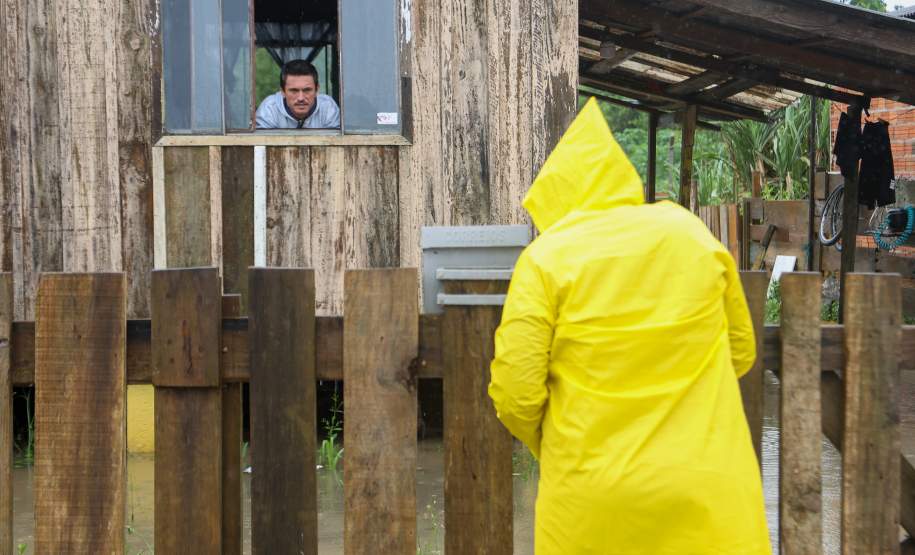 Estado auxilia nos atendimentos a famílias ilhadas em São Mateus do Sul