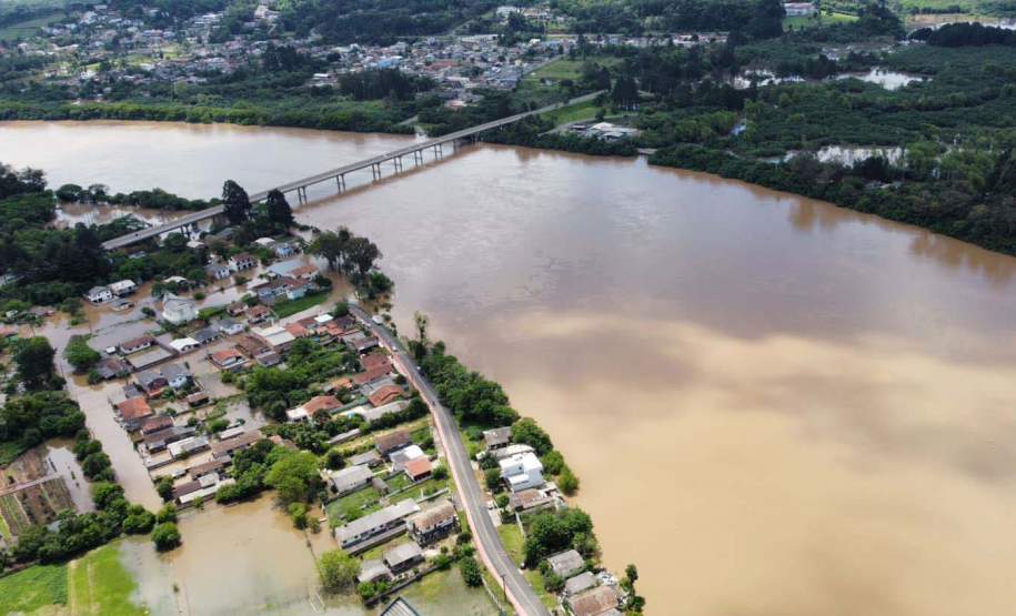 Novo boletim da Defesa Civil aponta 28 mil pessoas atingidas pelas chuvas no Paraná