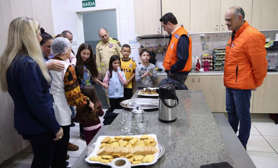 Governador visita São Mateus do Sul, uma das cidades mais afetadas pelas chuvas