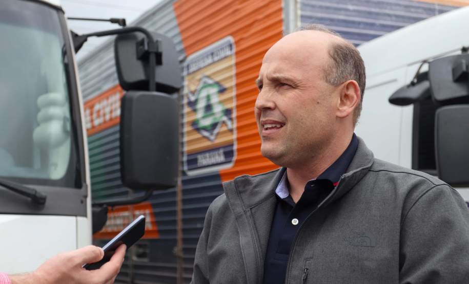 Ceasa-PR envia mais de 25 toneladas de alimentos para cidades afetadas pelas chuvas