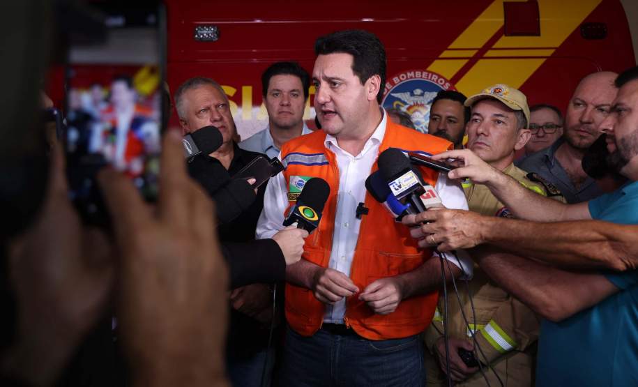 Governador acompanha atendimento à população de Dois Vizinhos e reforça apoio a municípios