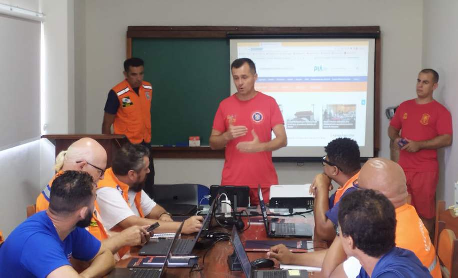 Treinamento com Defesas Civis do Litoral do Paraná