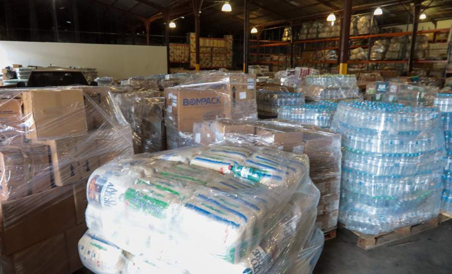 Paraná chega a 3,3 mil toneladas de doações arrecadadas para o Rio Grande do Sul