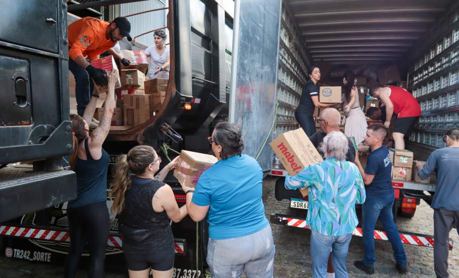 Estado envia nova remessa com mais de 300 toneladas de donativos ao Rio Grande do Sul