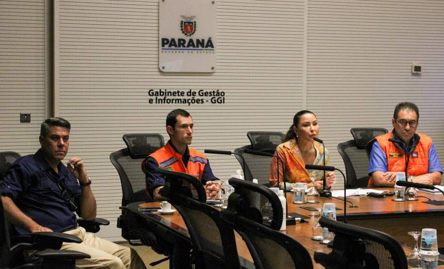 Primeira-dama reforça campanha paranaense de ajuda ao Rio Grande do Sul