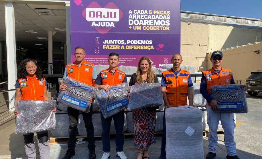 Aquece Paraná recebe doação de 4 mil cobertores das Lojas Daju