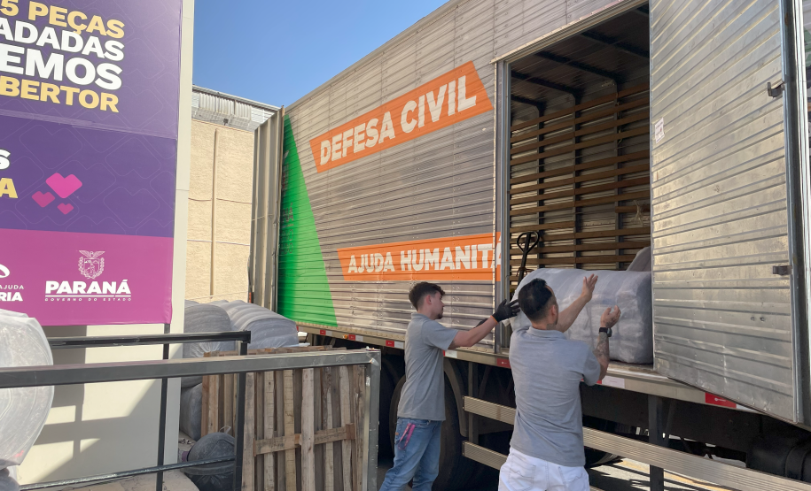 Aquece Paraná recebe doação de 4 mil cobertores das Lojas Daju