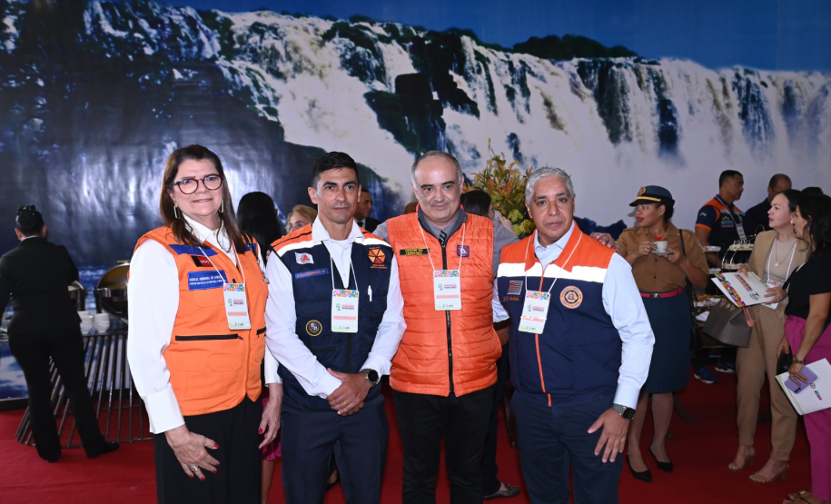 Defesas Civis de todo país discutem as mudanças climáticas em congresso no Amapá