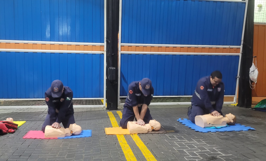 Agentes da Defesa Civil de Jandaia do Sul salvam bebê de engasgo