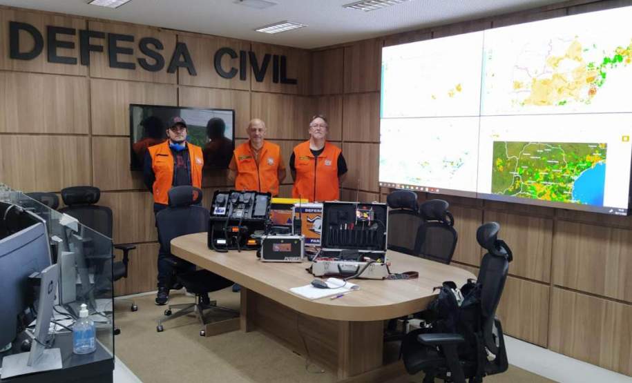 Voluntariado: conheça paranaenses que fazem a diferença em eventos extremos