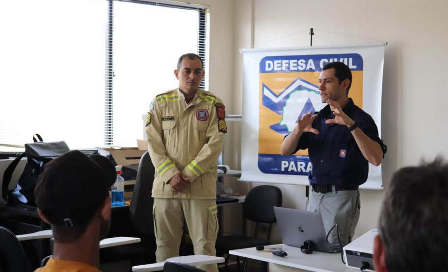 Força-tarefa de combate a incêndios inicia treinamento de 600 brigadistas florestais