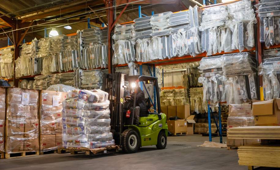 Defesa Civil envia ajuda humanitária para Dois Vizinhos após estragos do granizo