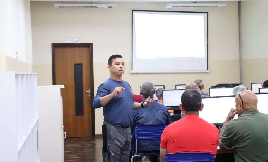 Defesa Civil capacita 44 novos servidores para atuar em todo o Estado