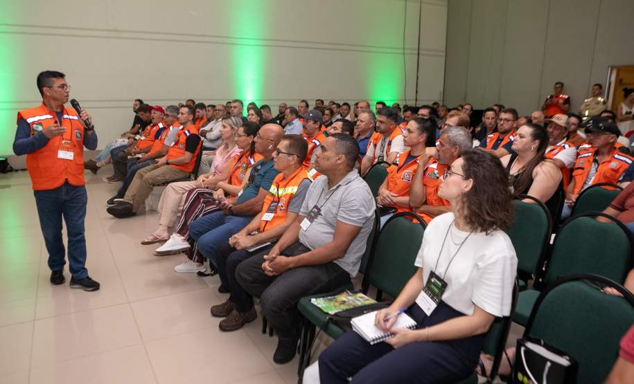 Defesa Civil prepara coordenadores municipais para enfrentar desastres no Paraná